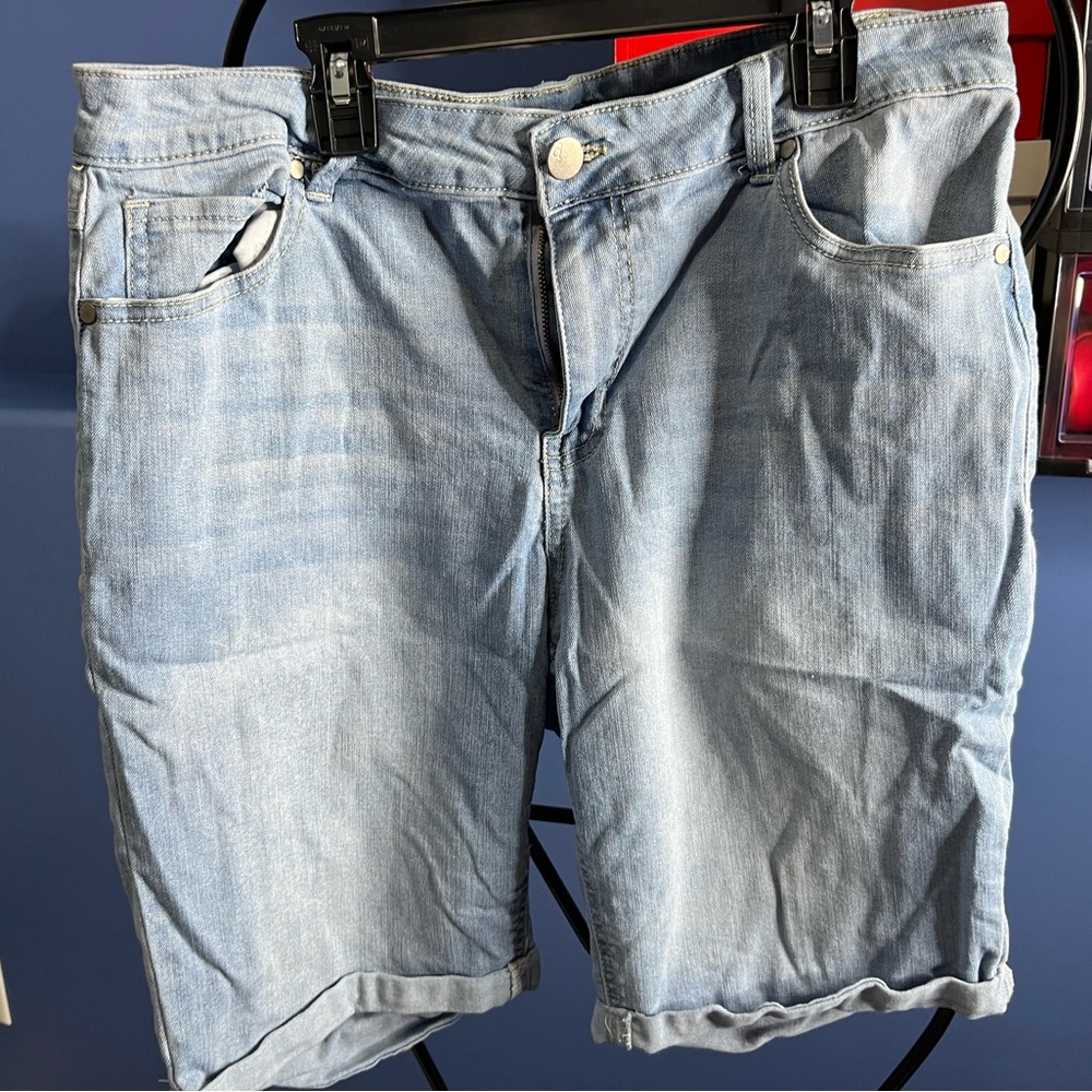 2pc Bundle Deal - image 1